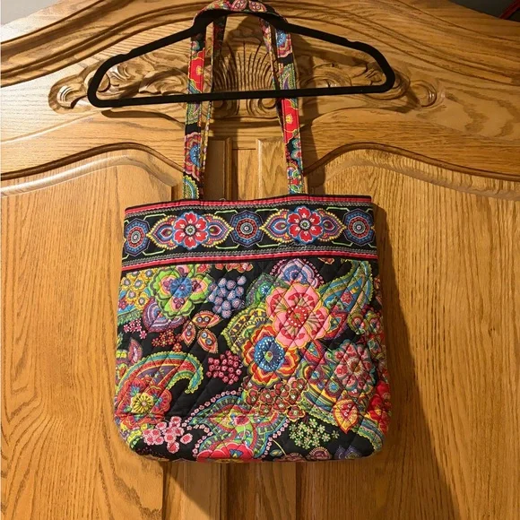 Vera Bradley Symphony quilted Tote Bag - Picture 3 of 4
